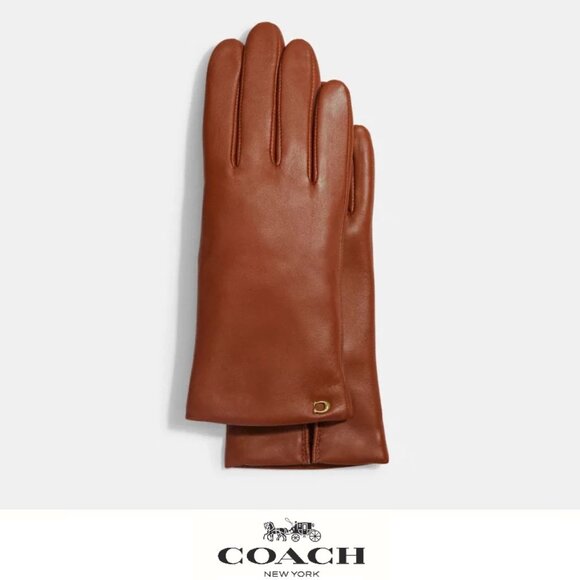 🥰 Coach Sculpted Signature Leather Tech Gloves Saddle - Picture 2 of 7